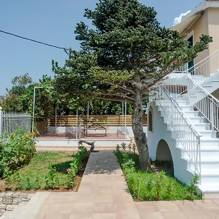 Apollo Retreat アパート *