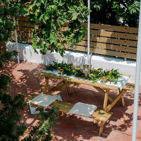 Apollo Retreat Appartement *